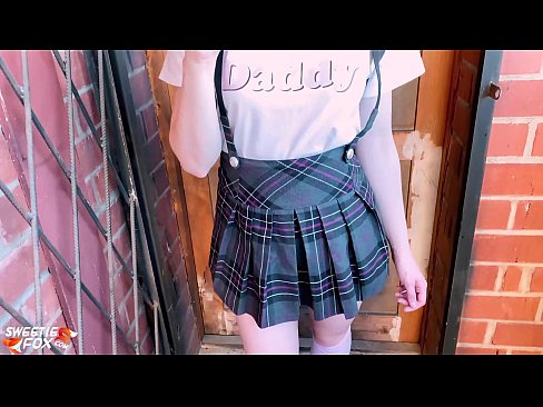 ❤️ A estudante chupa profundamente a sua pila e fode em vez de aulas. ️ Sexo de qualidade em nós pt.xxxdesichudai.ru ☑